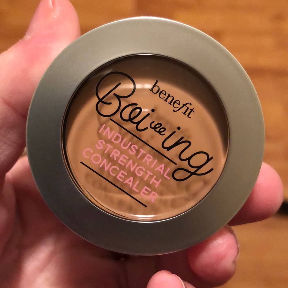 Benefit “Boiing” Concealer, Shade No 2. Brand new.